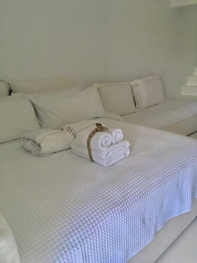 Luxury White Maisonette Kalafatis Esterno foto